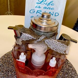 Bath & Body Works /Bathroom/ self care Gift Basket